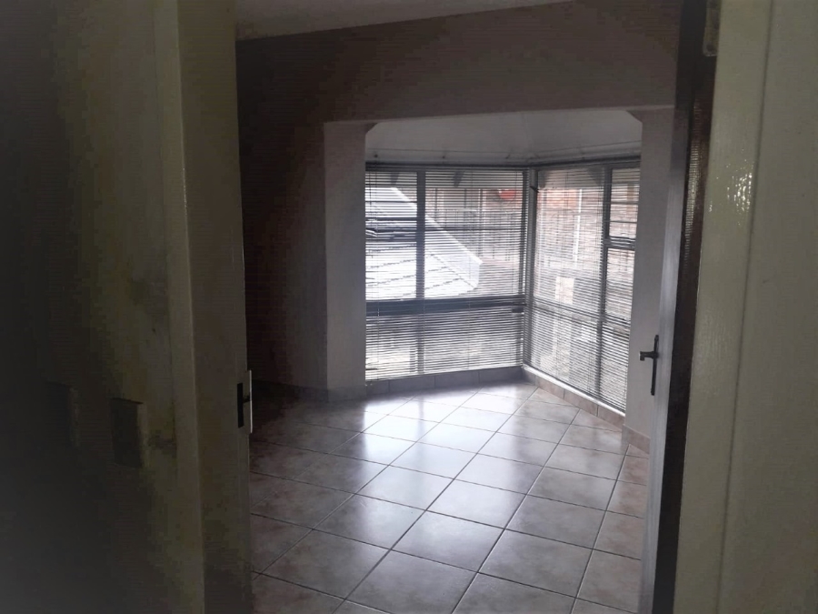 To Let 1 Bedroom Property for Rent in Die Bult North West
